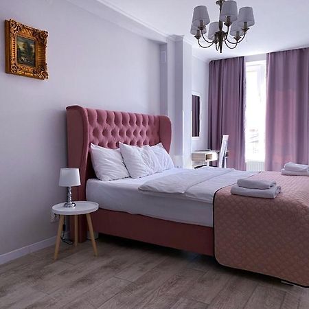 Opera Center Hotel & Apartments Lviv Exterior photo