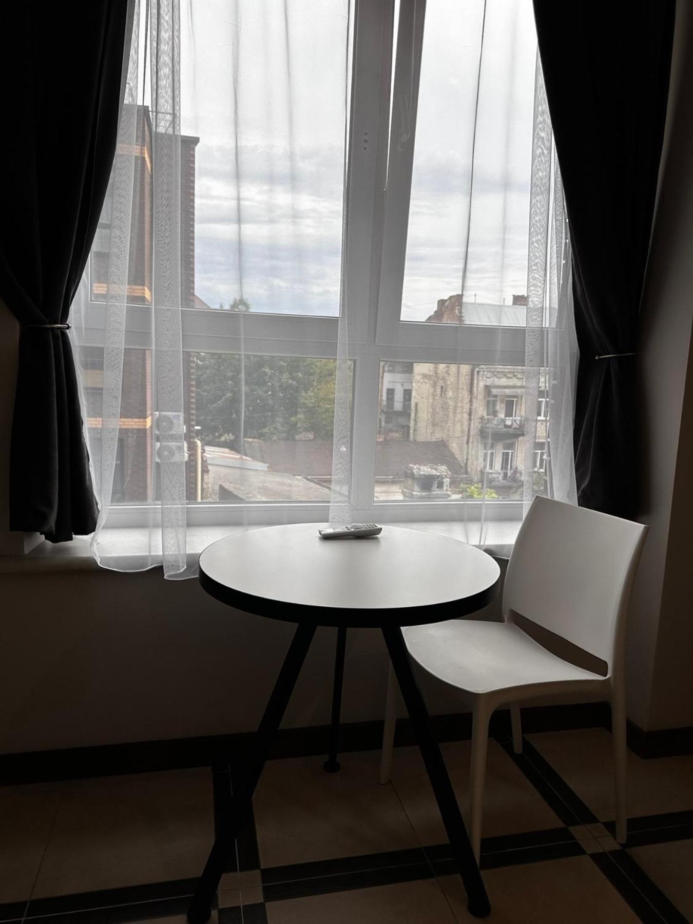 Opera Center Hotel & Apartments Lviv Exterior photo
